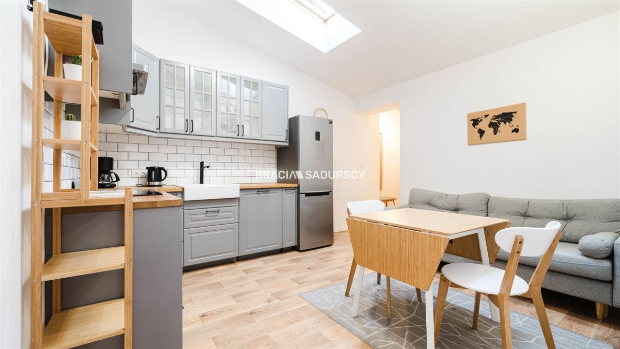 Mieszkanie 3-pokojowe Kraków Stare Miasto, ul. Radziwiłłowska. Zdjęcie 6