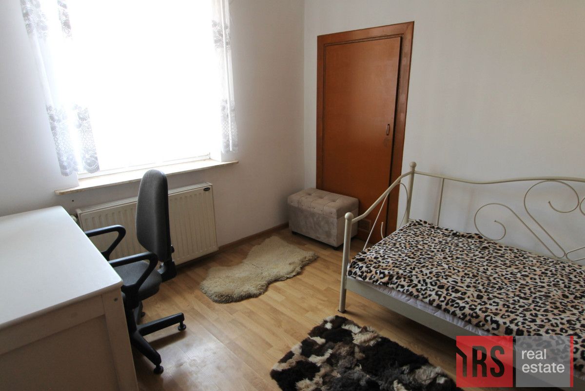 Mieszkanie 3-pokojowe Bytom, ul. Artura Grottgera. Zdjęcie 3