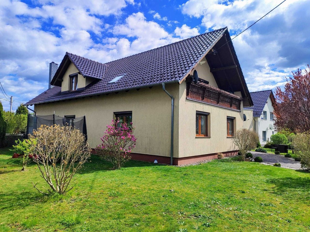 dom wolnostojący, 4 pokoje Kadłub