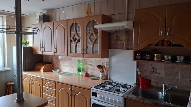 Mieszkanie 3-pokojowe Nowy Sącz Barskie, ul. Władysława Broniewskiego. Zdjęcie 1