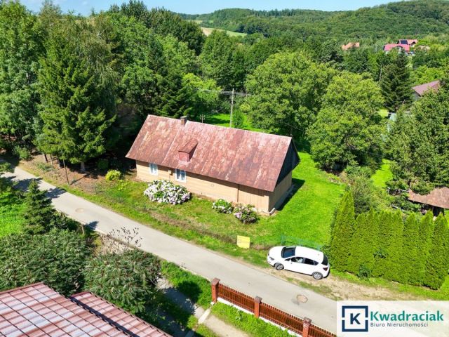 dom wolnostojący, 3 pokoje Besko, ul. Wolska. Zdjęcie 6