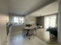 Mieszkanie 3-pokojowe Siechnice. Zdjęcie 1