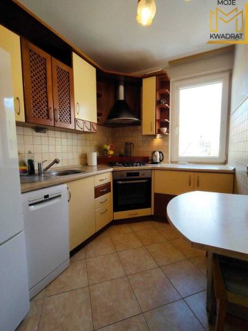 Mieszkanie 5-pokojowe Bełchatów. Zdjęcie 8