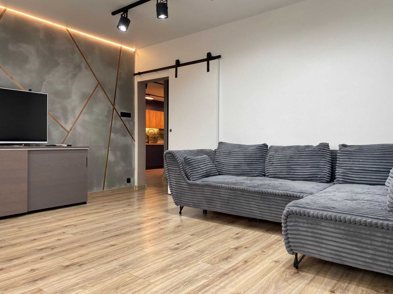 Mieszkanie 3-pokojowe Pabianice, ul. Bracka