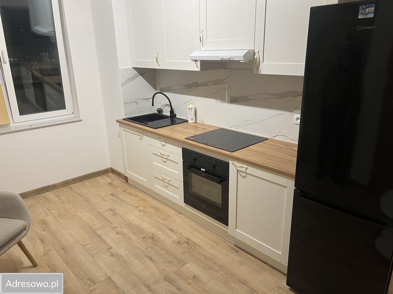 Mieszkanie 3-pokojowe Leszno. Zdjęcie 3