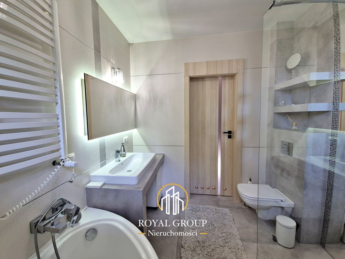 dom wolnostojący, 4 pokoje Moszenki. Zdjęcie 16