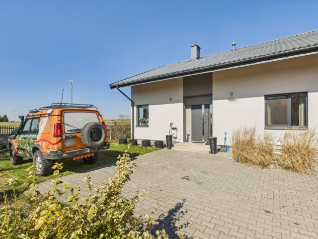 dom wolnostojący, 4 pokoje Kalinko. Zdjęcie 20