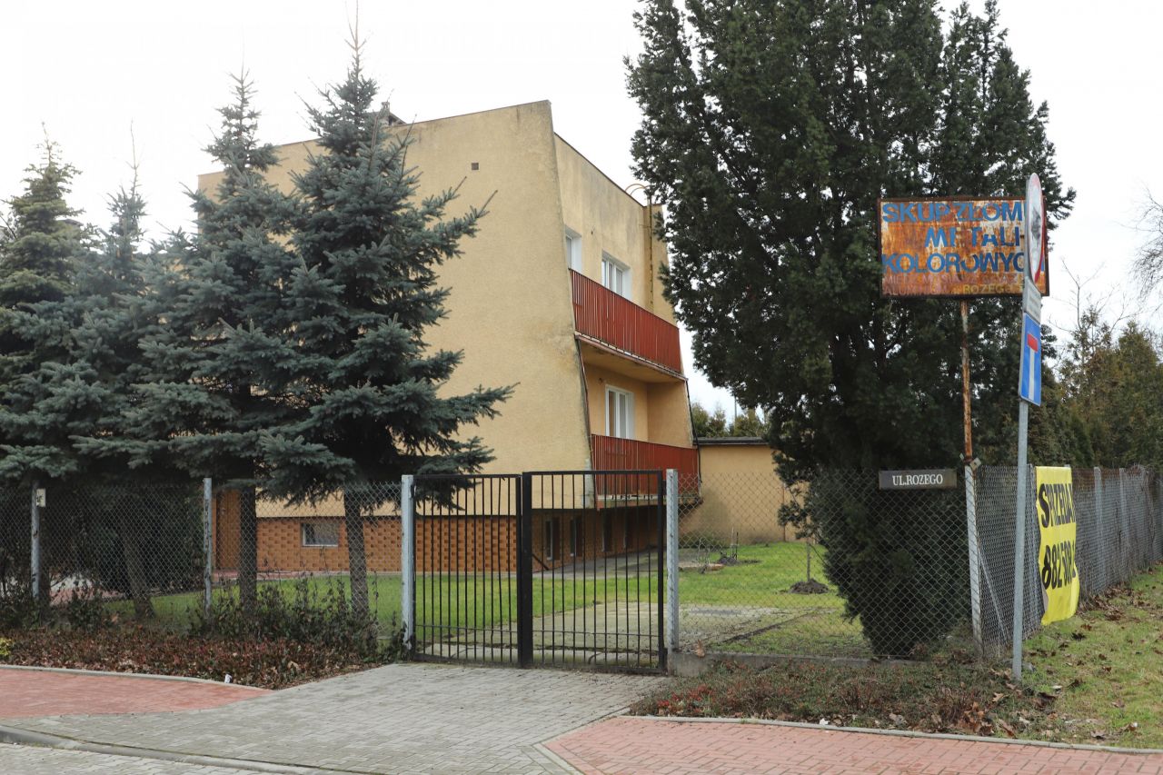 bliźniak, 5 pokoi Płock Międzytorze, ul. Fryderyka Rozego. Zdjęcie 1