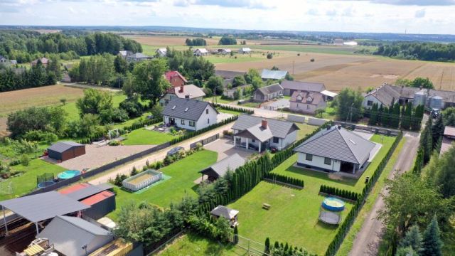 dom wolnostojący, 4 pokoje Budy Czarnockie. Zdjęcie 3