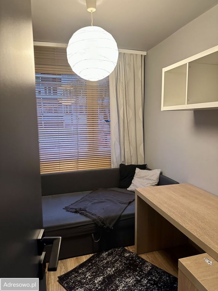 Mieszkanie 3-pokojowe Kraków Mistrzejowice, os. Złotego Wieku. Zdjęcie 4