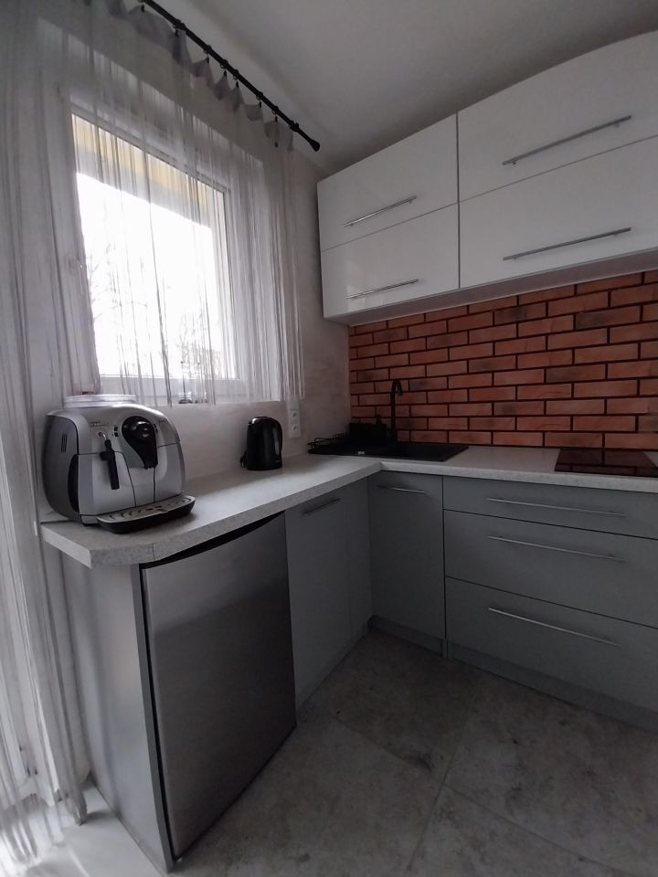 Mieszkanie 1-pokojowe Częstochowa Centrum, ul. Jasnogórska. Zdjęcie 2