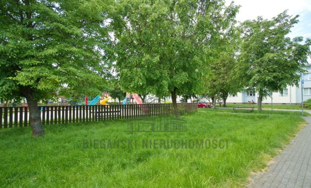 dom wolnostojący, 5 pokoi Łęczna, ul. Rynek III. Zdjęcie 21