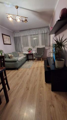 Mieszkanie 3-pokojowe Skoczów, ul. Targowa. Zdjęcie 1