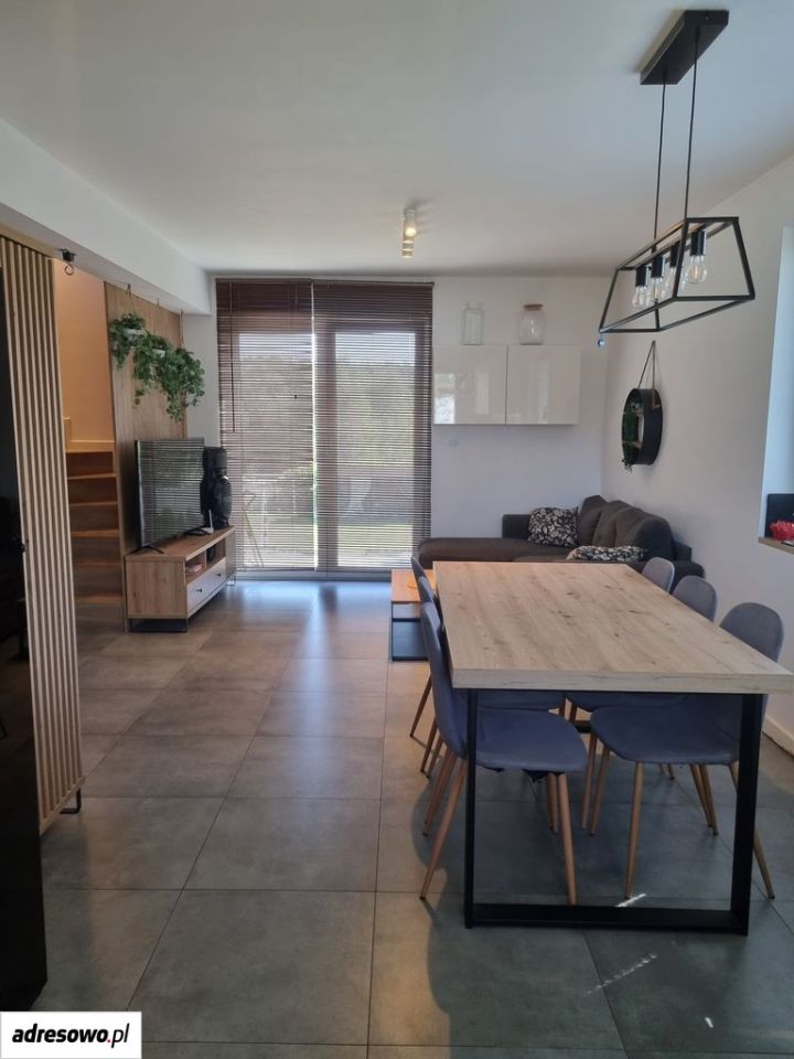dom wolnostojący, 3 pokoje Adamów. Zdjęcie 13