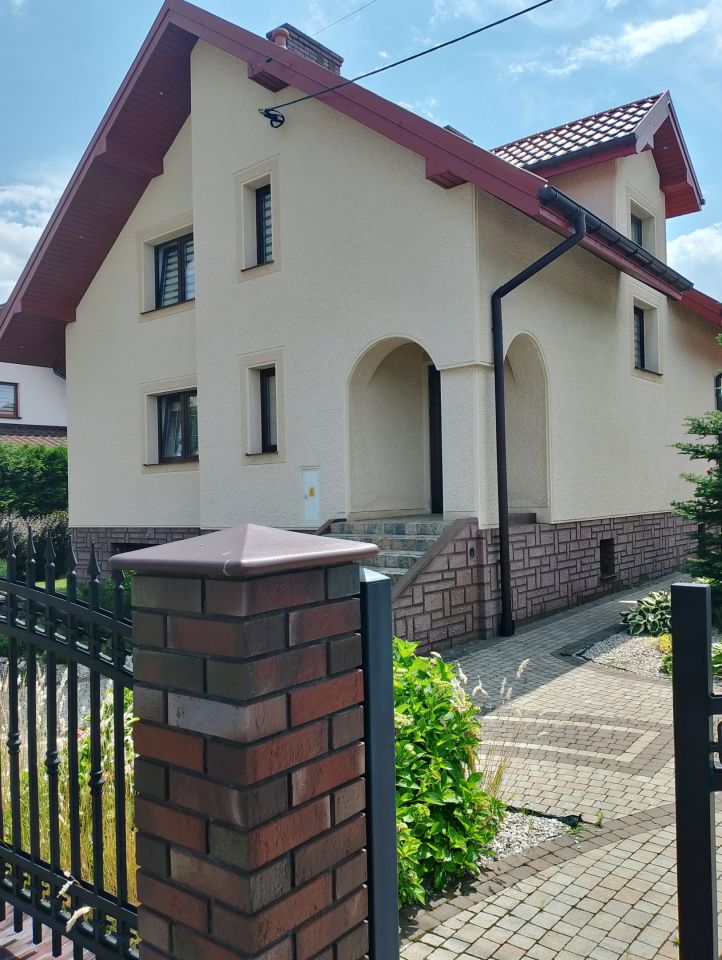 dom wolnostojący, 5 pokoi Staroźreby, ul. Lipowa