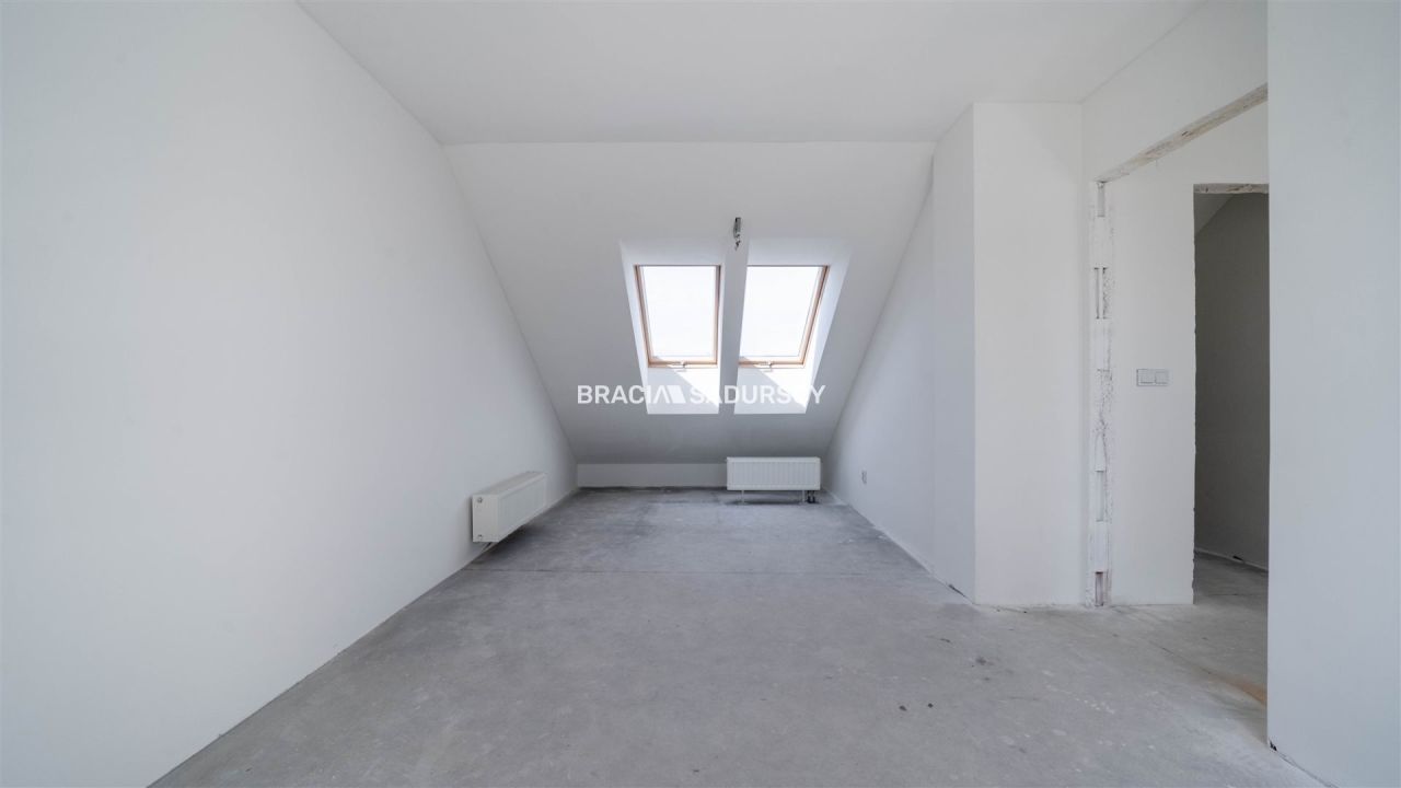 Mieszkanie 4-pokojowe Kraków Swoszowice, ul. Leona Petrażyckiego. Zdjęcie 8