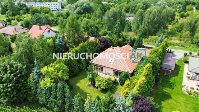 dom wolnostojący, 5 pokoi Konin, ul. Władysława Stanisława Reymonta. Zdjęcie 1