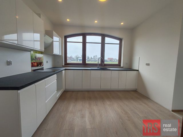 dom wolnostojący, 5 pokoi Budy Słodkowskie. Zdjęcie 5