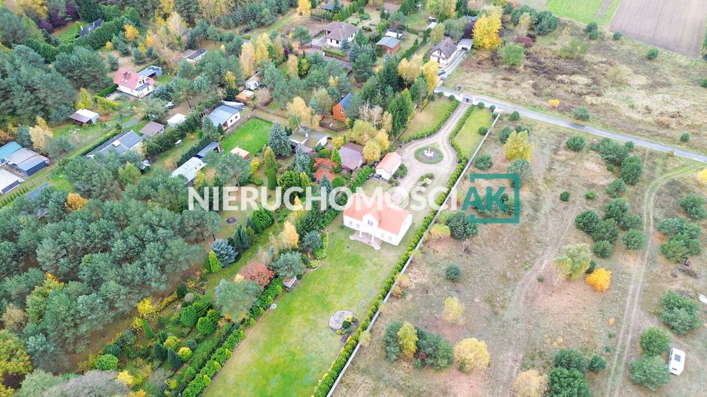 dom wolnostojący, 5 pokoi Niedźwiady Niedźwiady Małe. Zdjęcie 9