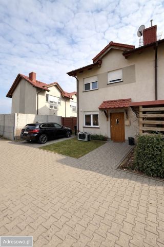 bliźniak, 3 pokoje Komorniki, ul. Fabianowska. Zdjęcie 1