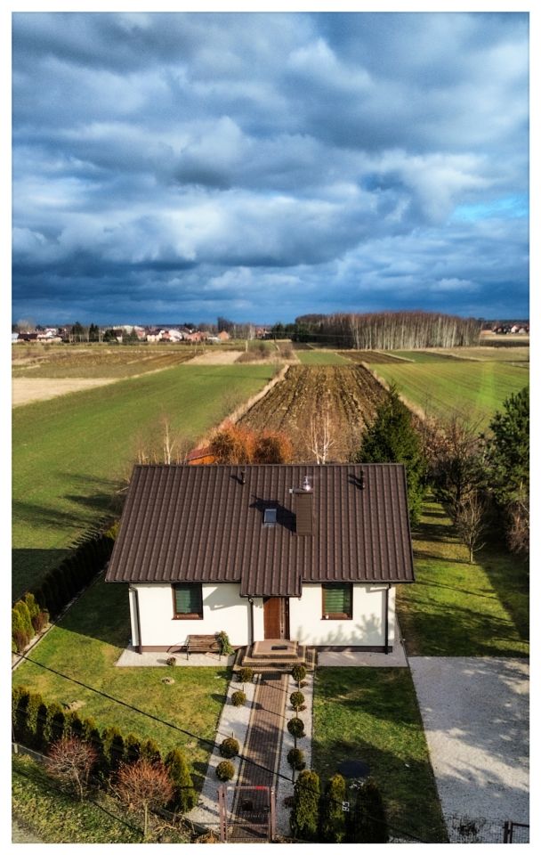 dom wolnostojący, 4 pokoje Trześń Błonie, ul. Szafirowa. Zdjęcie 19