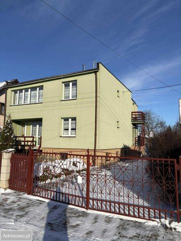 dom wolnostojący, 5 pokoi Nowogród, ul. Poległych. Zdjęcie 1