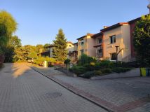 dom szeregowy, 6 pokoi Świebodzice, ul. Brzozowa