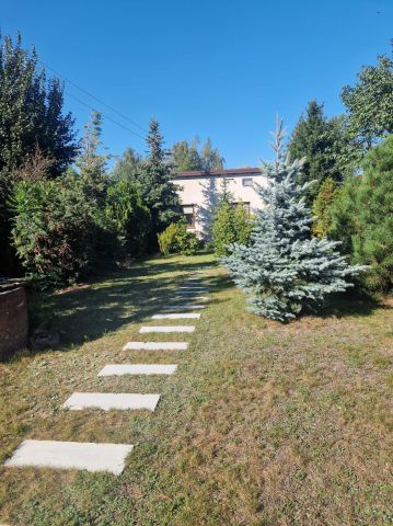 dom wolnostojący Bronisławów. Zdjęcie 1