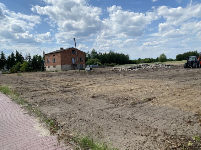 Działka inwestycyjna Strzałków. Zdjęcie 1