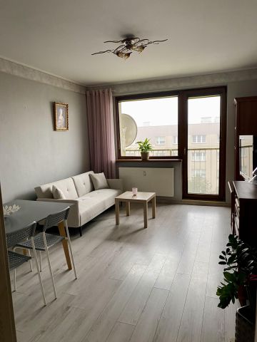 Mieszkanie 3-pokojowe Gliwice Zatorze, ul. Stanisława Witkiewicza. Zdjęcie 1