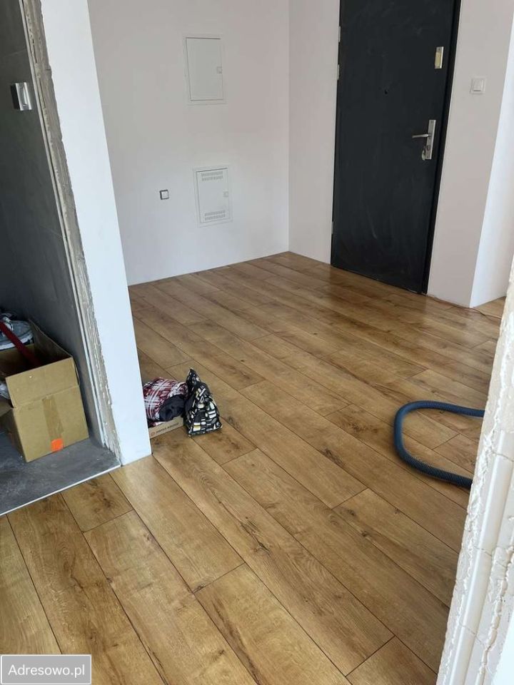 Mieszkanie 3-pokojowe Częstochowa. Zdjęcie 2