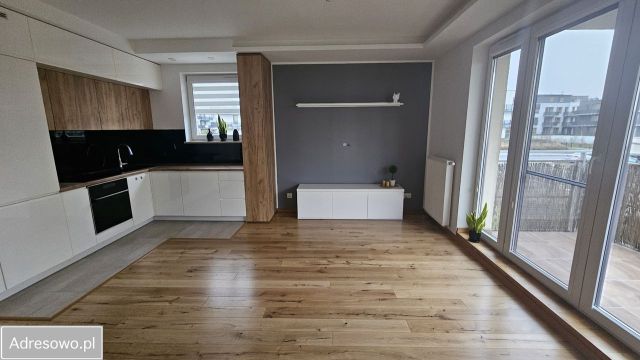 Mieszkanie 3-pokojowe Warszawa Białołęka, ul. Vincenza Belliniego. Zdjęcie 1