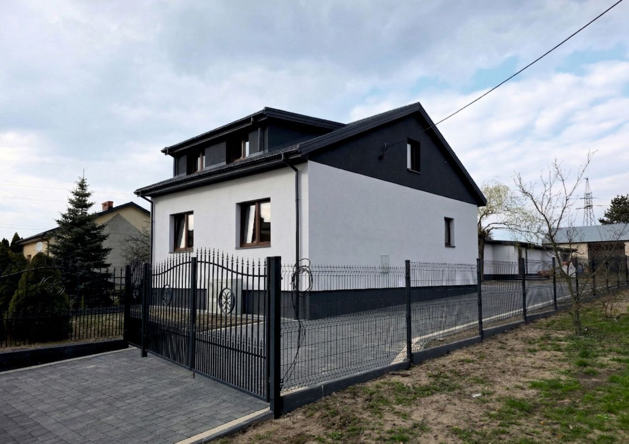 dom wolnostojący, 5 pokoi Siedlce, ul. Piaski Zamiejskie. Zdjęcie 2