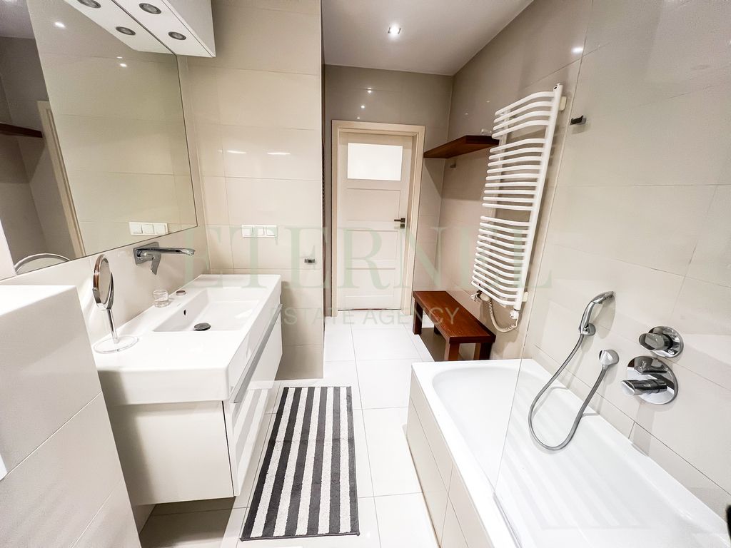 Mieszkanie 3-pokojowe Kraków Grzegórzki, ul. Jana Karola Chodkiewicza. Zdjęcie 8