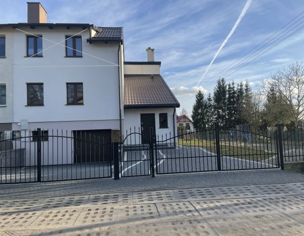 bliźniak, 3 pokoje Kulice, ul. Brzozowa. Zdjęcie 1