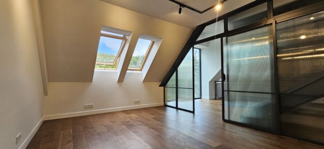 Mieszkanie 4-pokojowe Biestrzyków. Zdjęcie 11