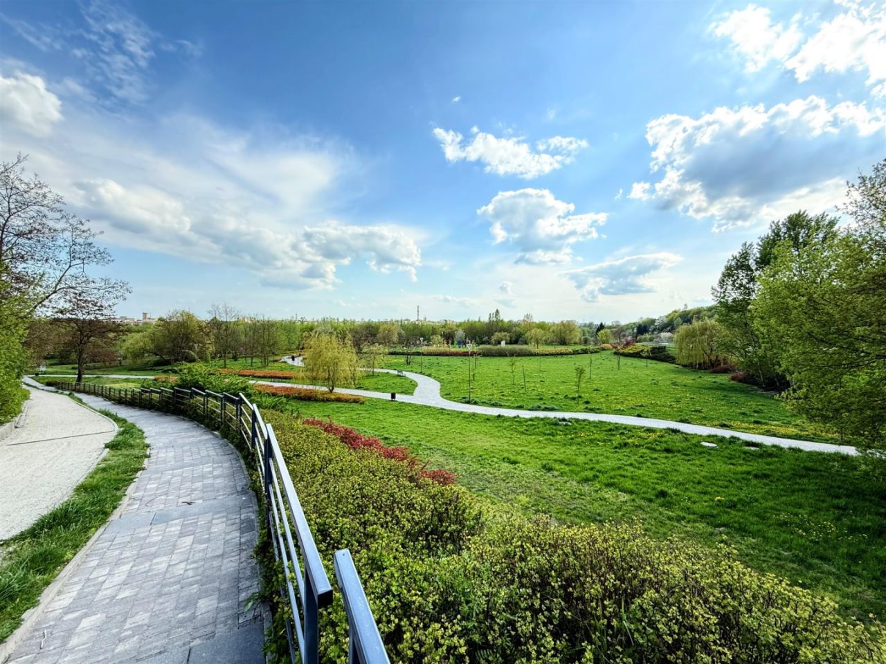 Mieszkanie 3-pokojowe Lublin Ponikwoda. Zdjęcie 2