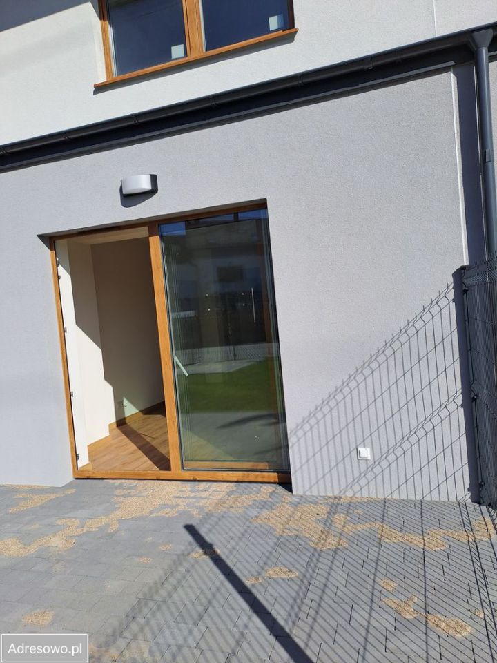 Mieszkanie 3-pokojowe Rumia, ul. Jałowcowa. Zdjęcie 3