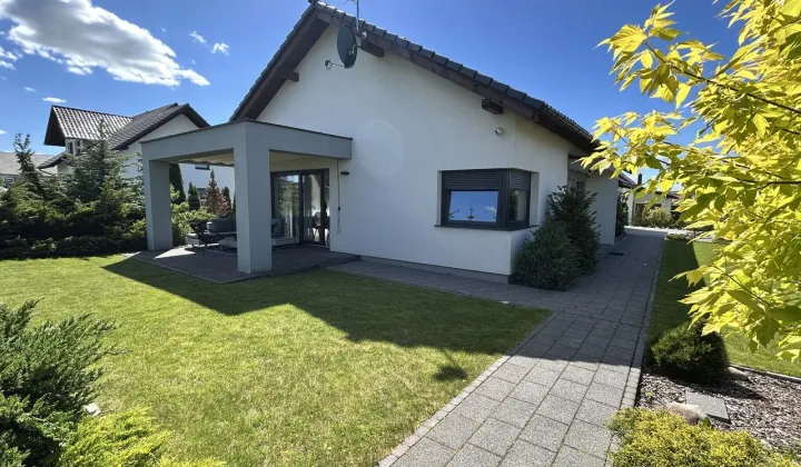 dom wolnostojący, 4 pokoje Chojnice, ul. Mirona Białoszewskiego