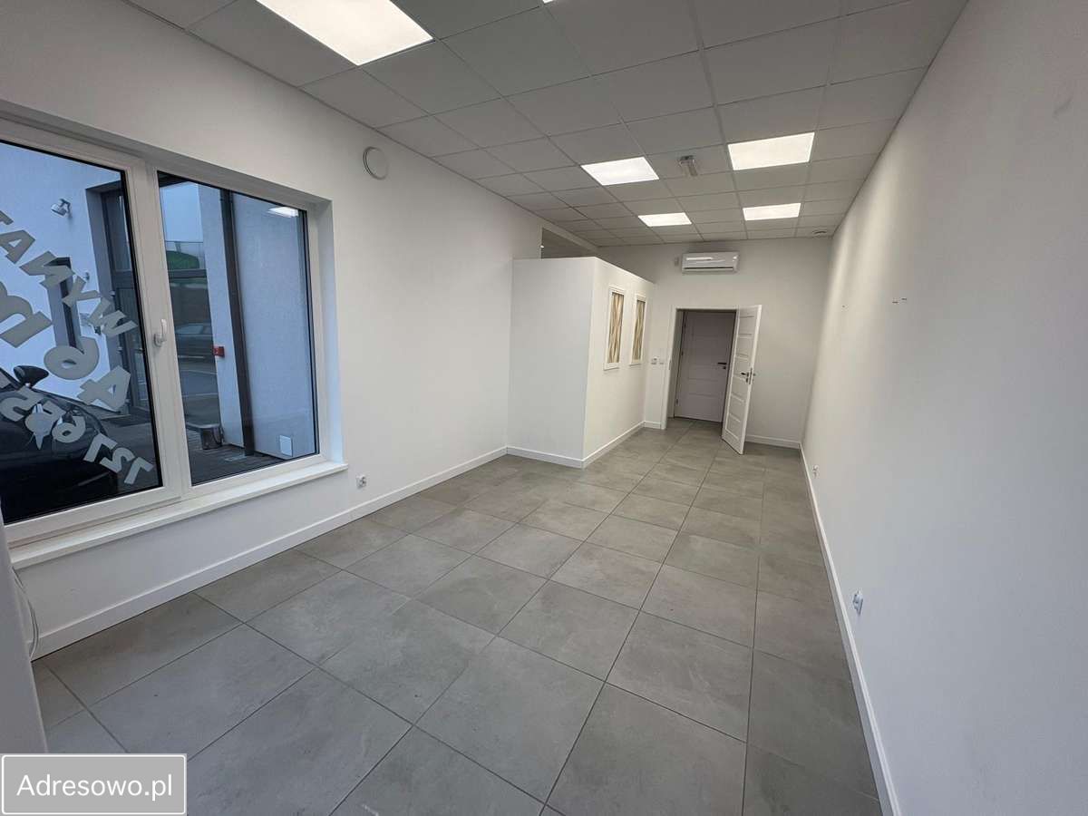 Lokal Zielonka, ul. Orzechowa. Zdjęcie 11