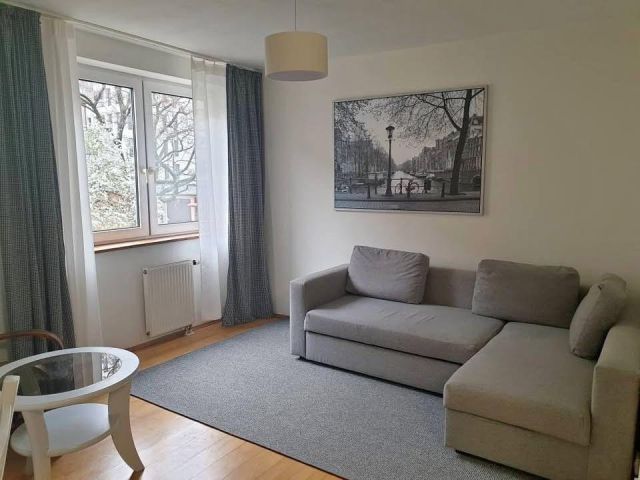 Mieszkanie 2-pokojowe Wrocław, ul. Komandorska. Zdjęcie 1