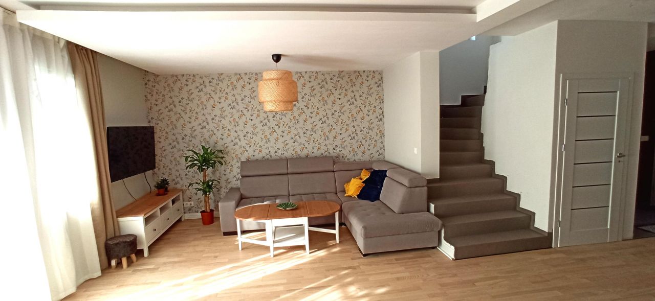 bliźniak, 5 pokoi Kraków Skotniki, ul. Kozienicka