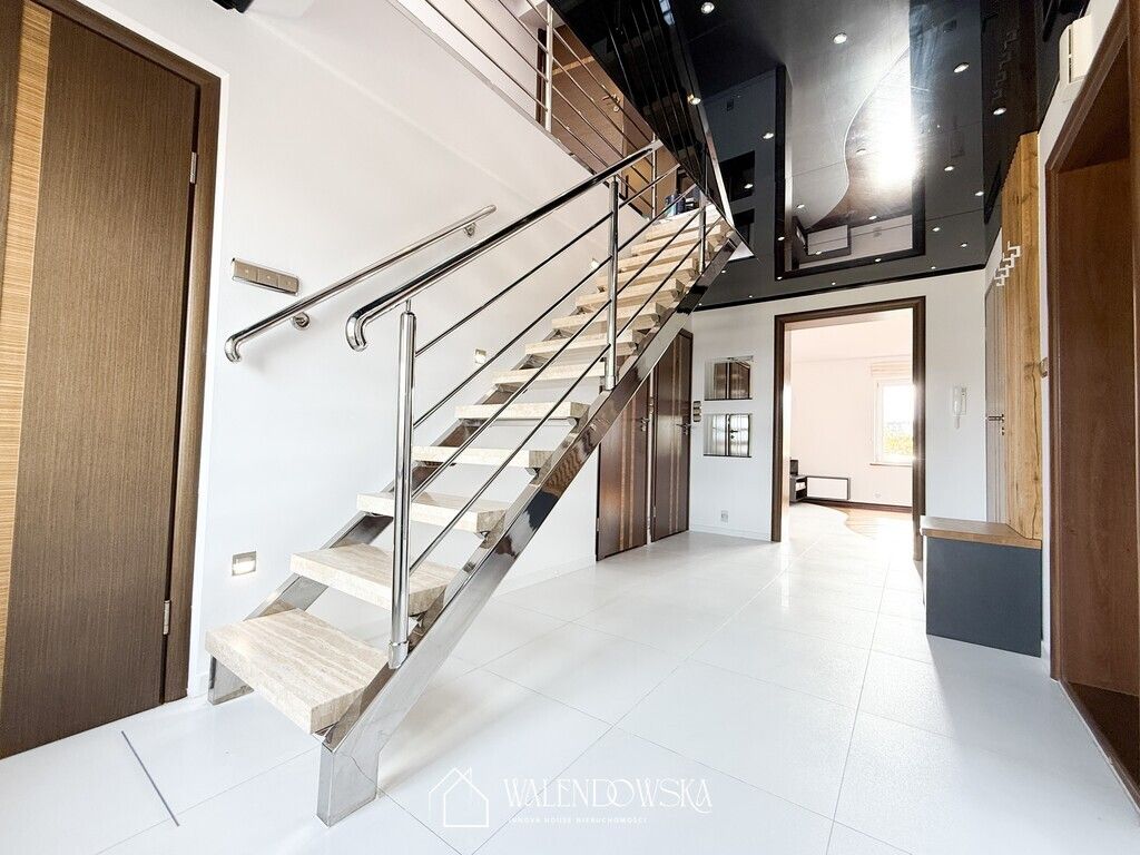 Mieszkanie 5-pokojowe Słupsk, ul. Nowowiejska. Zdjęcie 3