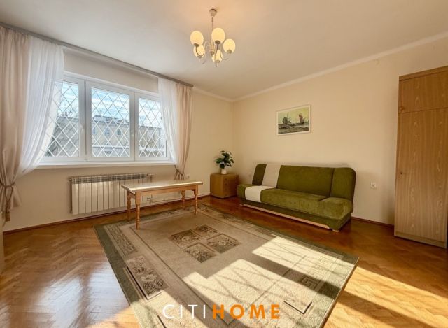 dom wolnostojący, 4 pokoje Józefów. Zdjęcie 1