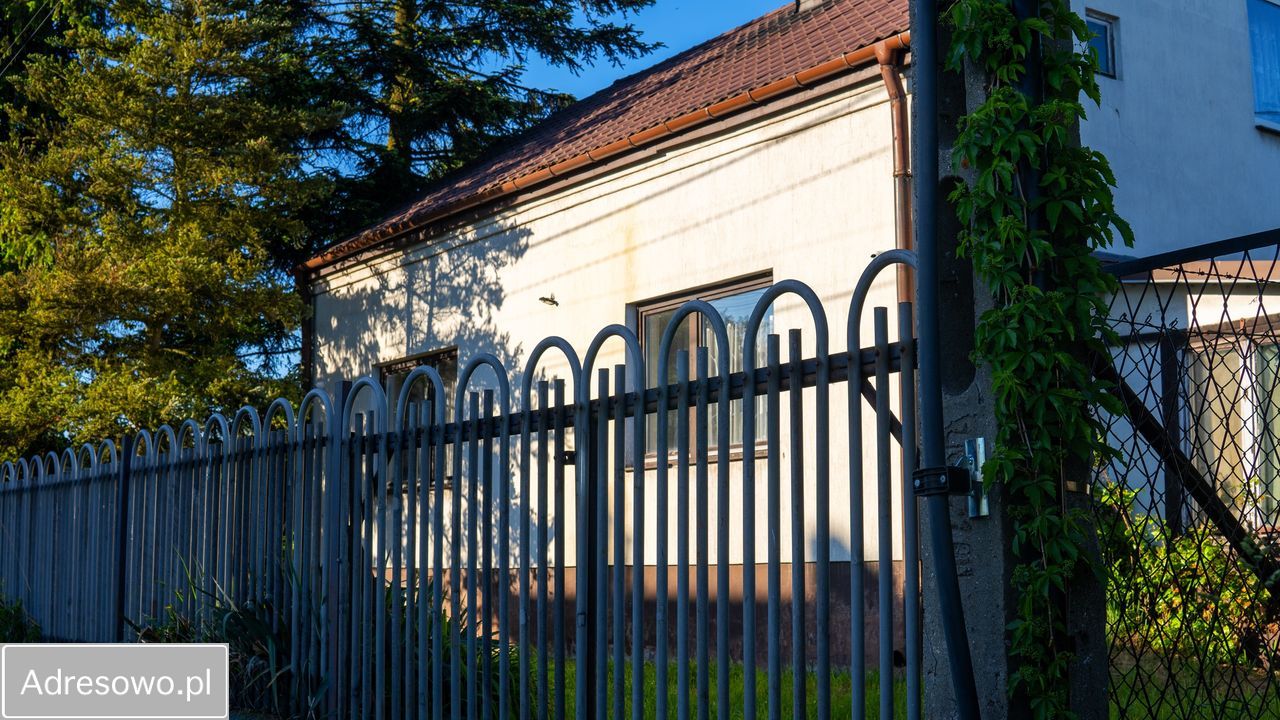 dom wolnostojący, 4 pokoje Częstochowa Lisiniec, ul. Chorzowska. Zdjęcie 4