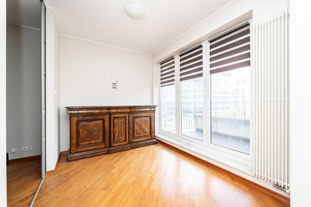 Mieszkanie 2-pokojowe Warszawa Muranów, ul. Inflancka. Zdjęcie 3