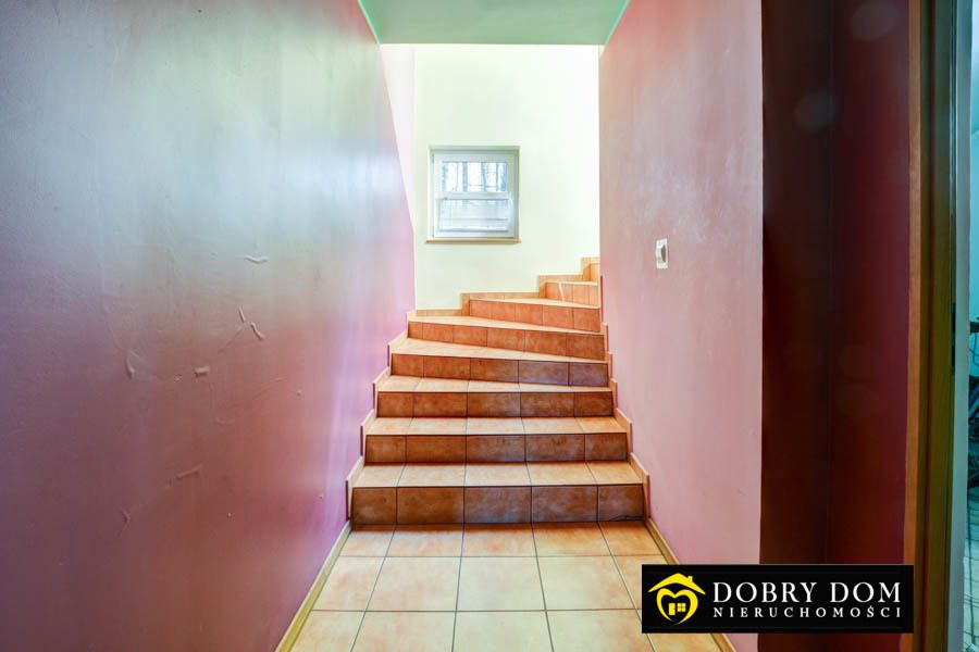 dom wolnostojący, 11 pokoi Kaniuki. Zdjęcie 25