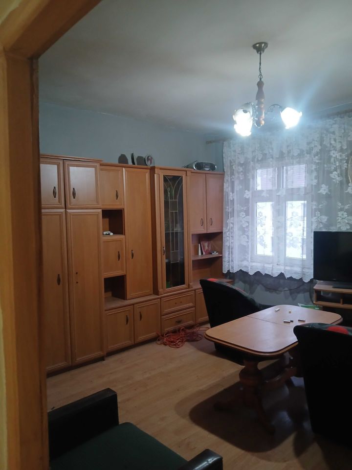 Mieszkanie 3-pokojowe Brody. Zdjęcie 4