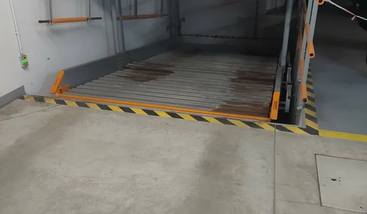 Garaż/miejsce parkingowe Warszawa Wilanów, Aleja Rzeczypospolitej