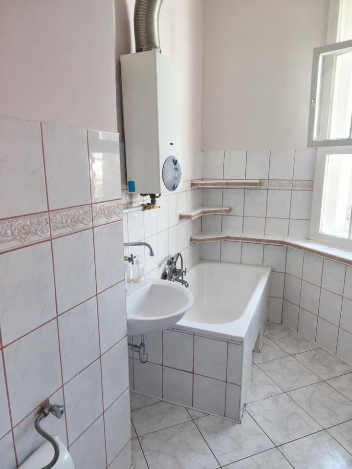 Mieszkanie 3-pokojowe Gniezno, ul. Jasna. Zdjęcie 3
